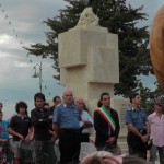 Sambucetole 2015 - benedizione restauro monumento caduti (4)